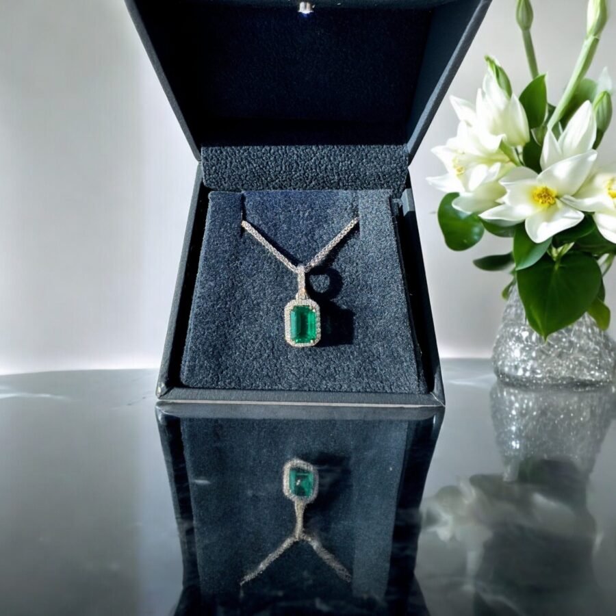 Emerald pendant. With natural diamonds, 14 carat gold emerald necklace.0.28 carat. gift for her.  gift for woman.