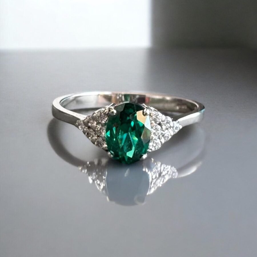 classic oval cut emerald.Emerald ring / 14 carat  ring with diamonds all around / Emerald ring in gold (D Color VVS1 Clarity) - Image 3