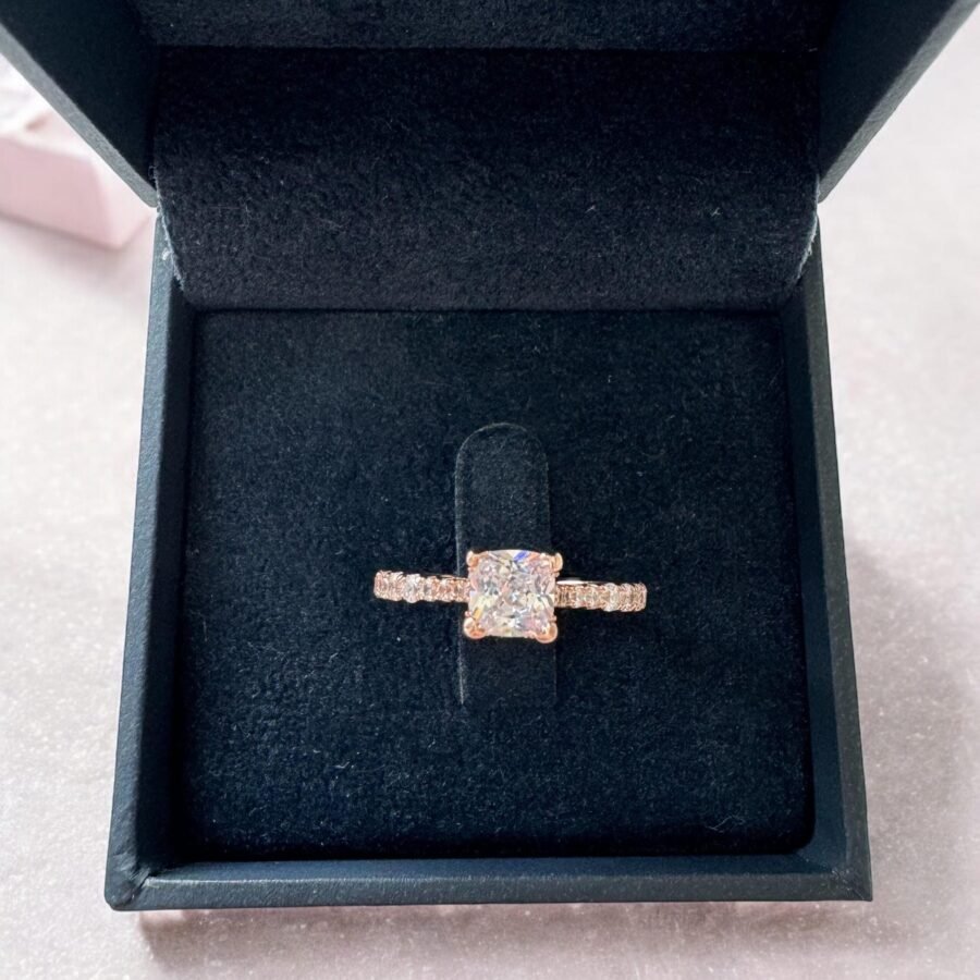 Diamond Ring, 0.90 carat,( E Color VVS2 Clarity) Cushion model Wedding Ring, Lab Grown Diamond, Anniversary Gift, Ring for Her. - Image 3