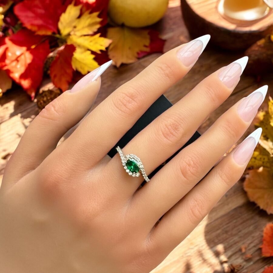 classic oval cut emerald.Emerald ring gold.Emerald ring / 14 carat  ring with diamonds all around /  (D Color VVS1 Clarity) - Image 3