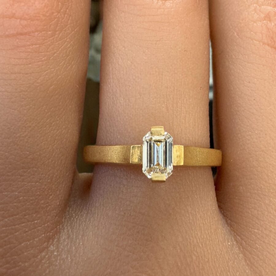 18K Gold Ring with Emerald Cut Diamond - Elegant Engagement Ring, Minimalist Fine Jewelry, Unique Diamond Ring.minimalist jewelry - Image 2